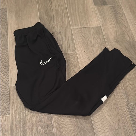 Nike Black Boys Sweatpants Size XL